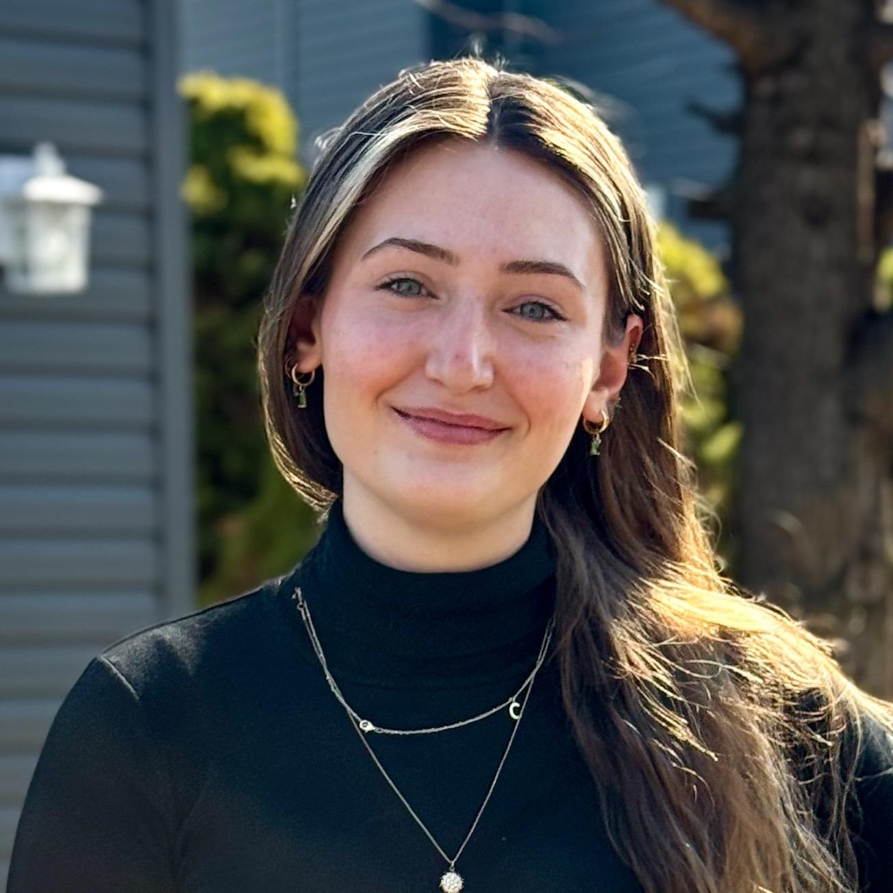 Cassi Herbison headshot