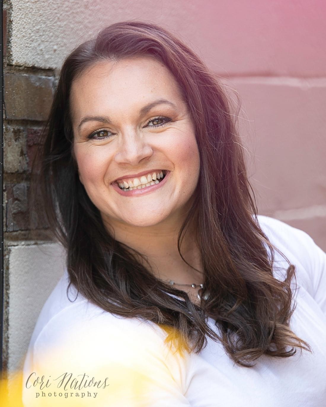 Julie Lassiter headshot